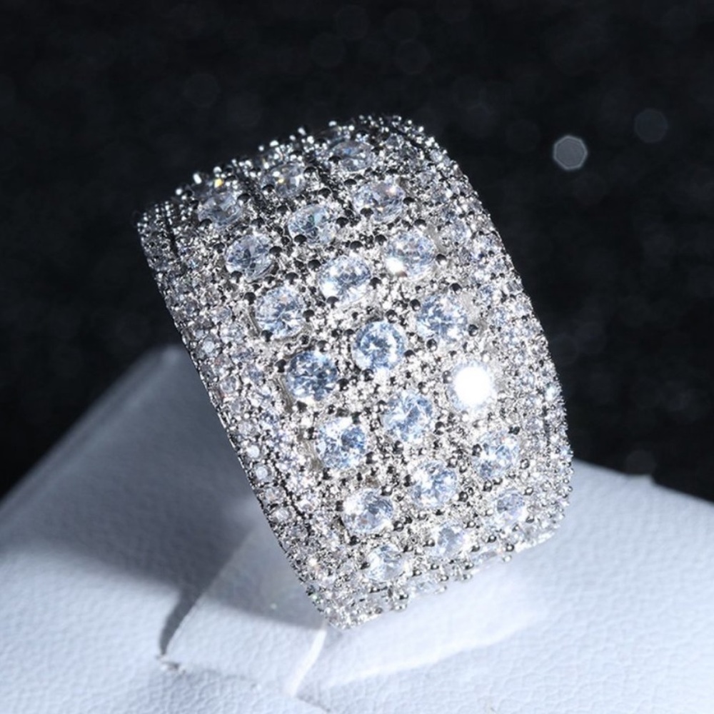 💍NEW SILVER ROUND DIAMOND PAVE WIDE BAND RING💍 - Picture 6 of 10